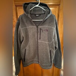 Men’s north face hooded fleece zip up